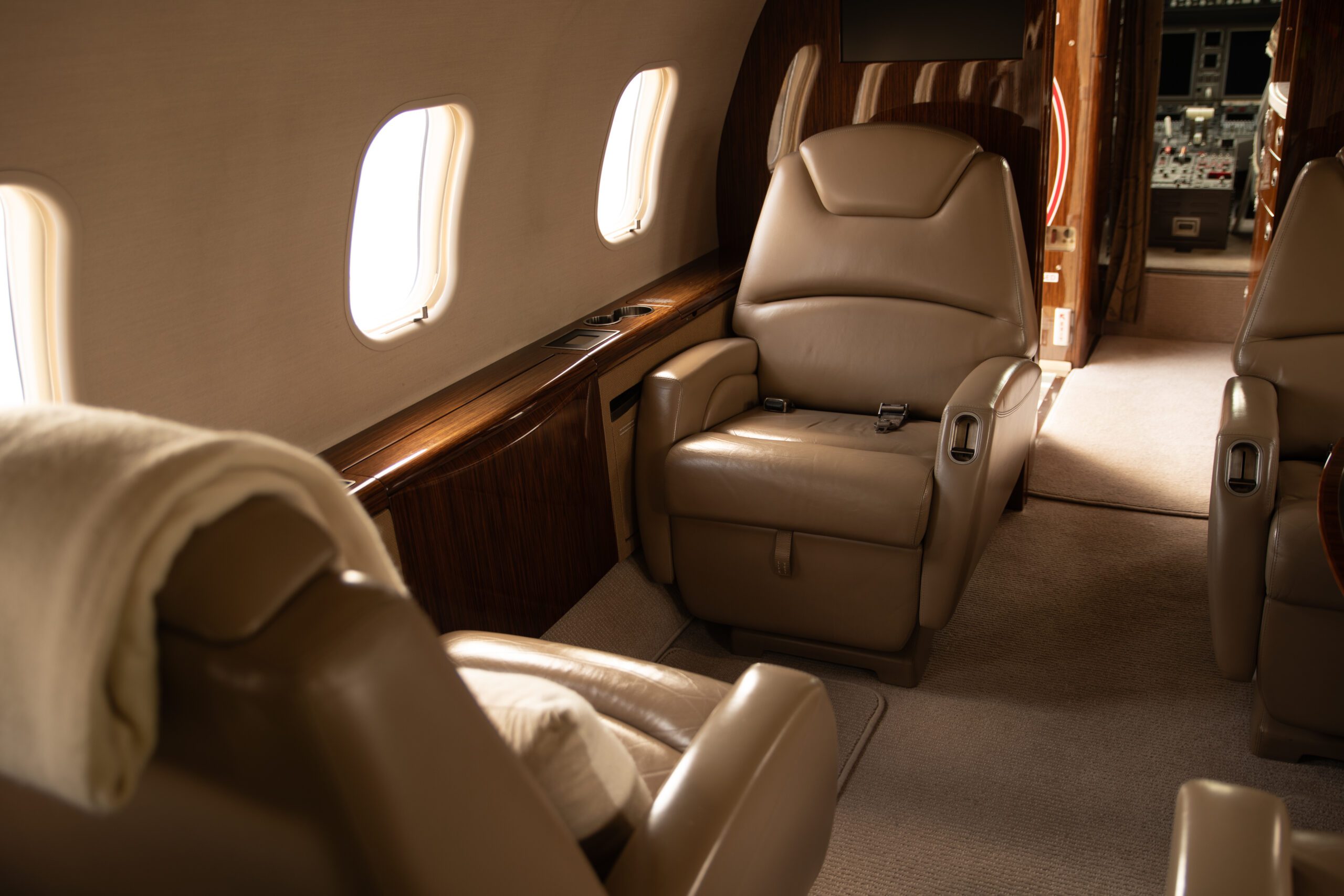 Empty Leg Flights: The Smart Way to Save on Private Jet Charters